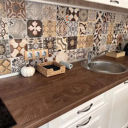 Апартамент Artistic 2 Bedroom Heart Of Kapana Ap2 *