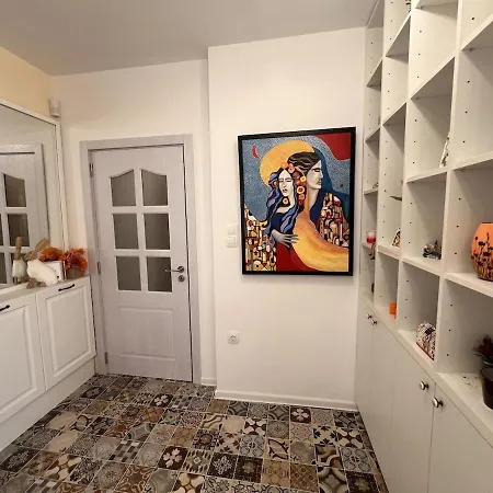 Artistic 2 Bedroom Heart Of Kapana Ap2 *