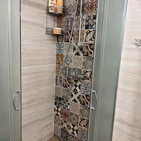 Artistic 2 Bedroom Heart Of Kapana Ap2 Апартамент *